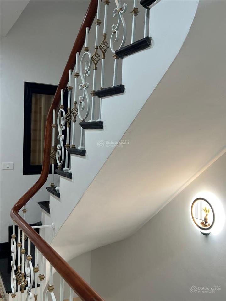 Bán liền kề, khu 99 nguyễn chí thanh, 6 pn, 4 wc, 19,9 tỷ, 40m2 x 6 tầng