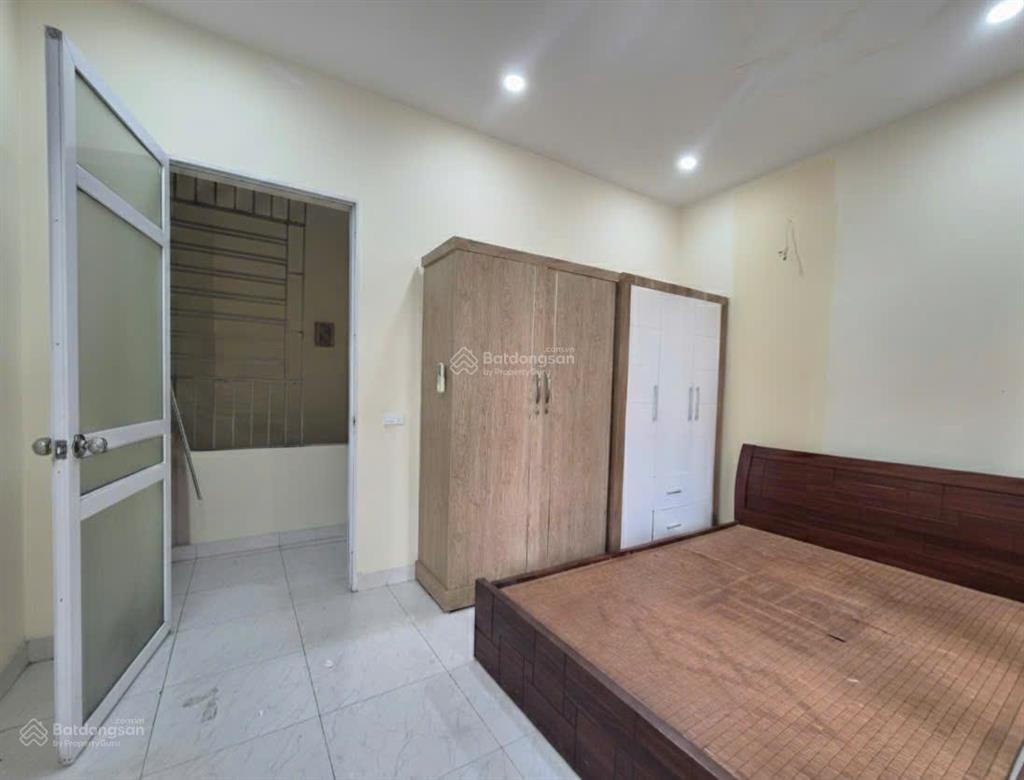 Chính chủ cần bán nhà riêng số 72 ngách 225/7 nguyễn khánh toàn thông quan hoa 29m giá 7,1 tỷ
