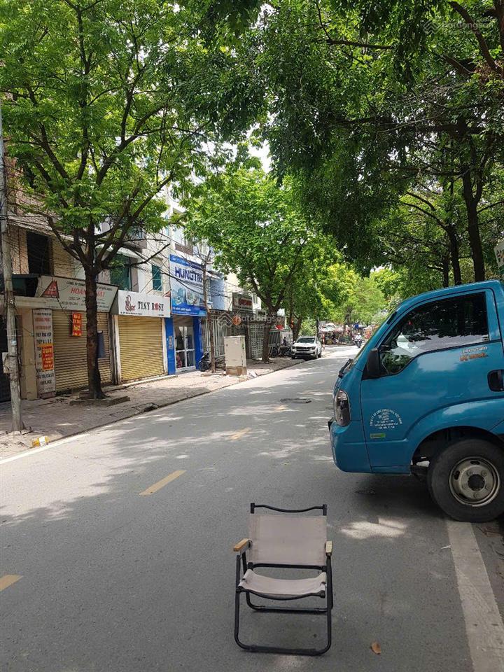 Bán gấp đất tại phú diễn, 265 triệu / m2, 145 m2, mặt tiền 8m