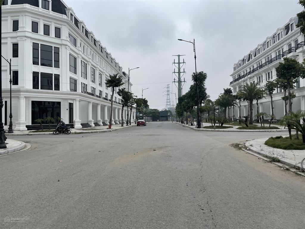 Chủ nhà cần tiền bán gấp liền kề đường to louis city hm giá 26,8 tỷ  0969 534 ***