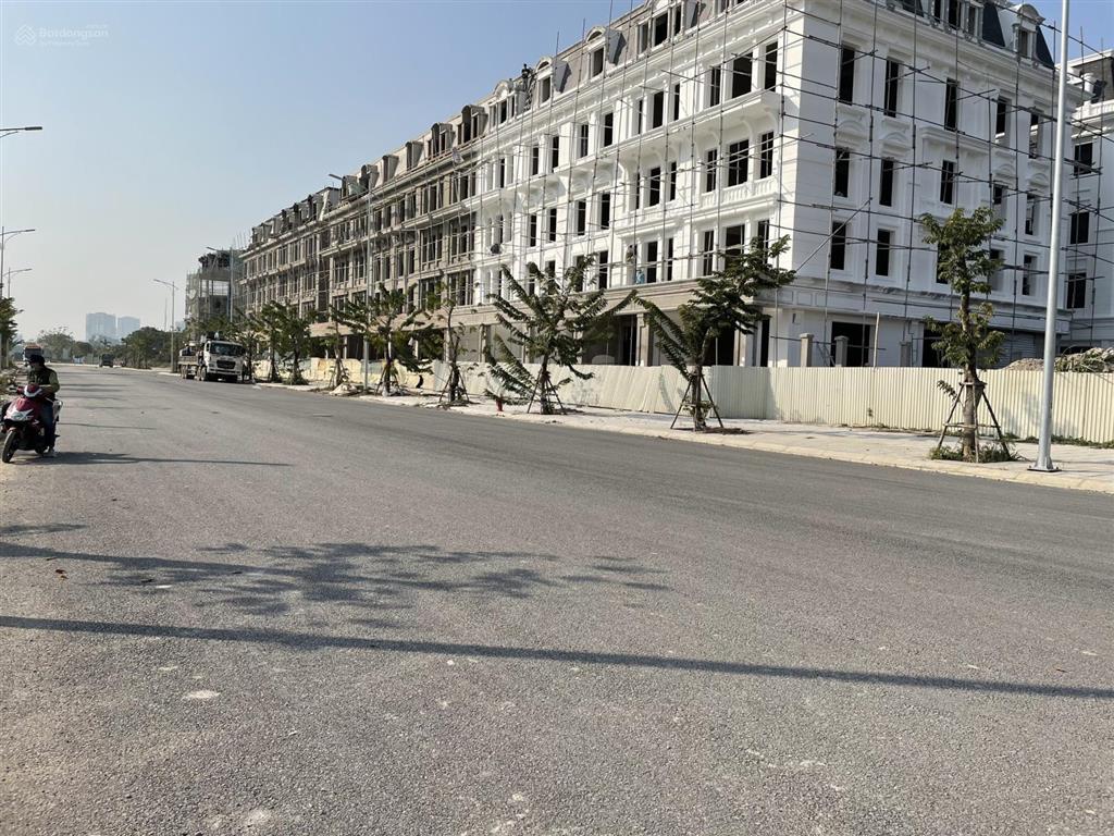 Chủ nhà cần tiền bán gấp liền kề đường to louis city hm giá 26,8 tỷ  0969 534 ***
