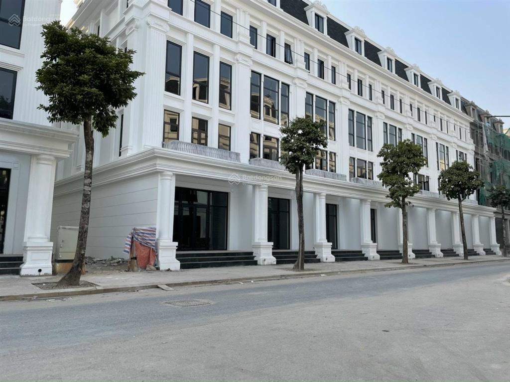 Chủ nhà cần tiền bán gấp liền kề đường to louis city hm giá 26,8 tỷ  0969 534 ***