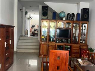 Bán nhà đầu đường 236, p.tnpa,q9 (tp.thủ đức) dt 4,5 x18 cn 58m2,dt sàn ~194m² 1 trệt + 3 lầu