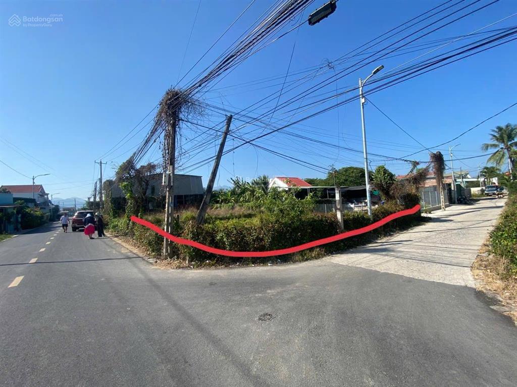 Cần bán đất 2 mt huỳnh thúc kháng  diên khánh khánh hoà (dt 18x16,5 =297m2) có 160m2 thổ cư
