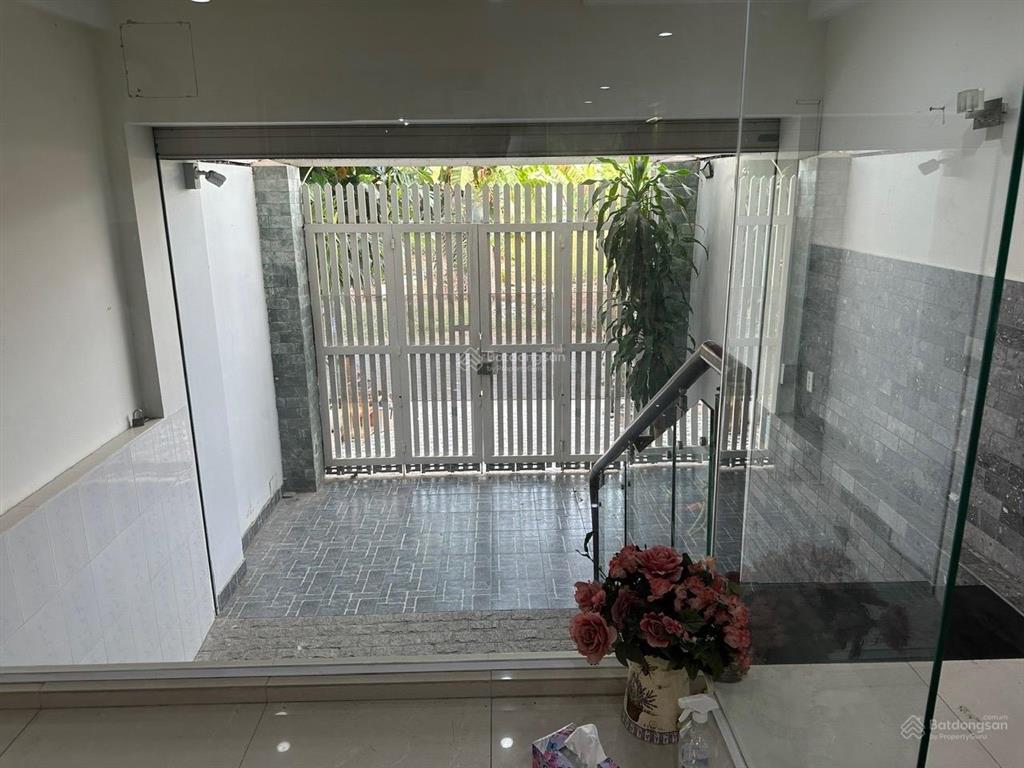 Bán nhà mt đường 31c khu an khánh  quận 2 (dt 4x20) 1 hầm, 1 trệt, 2 lầu, st, vị trí siêu đẹp,