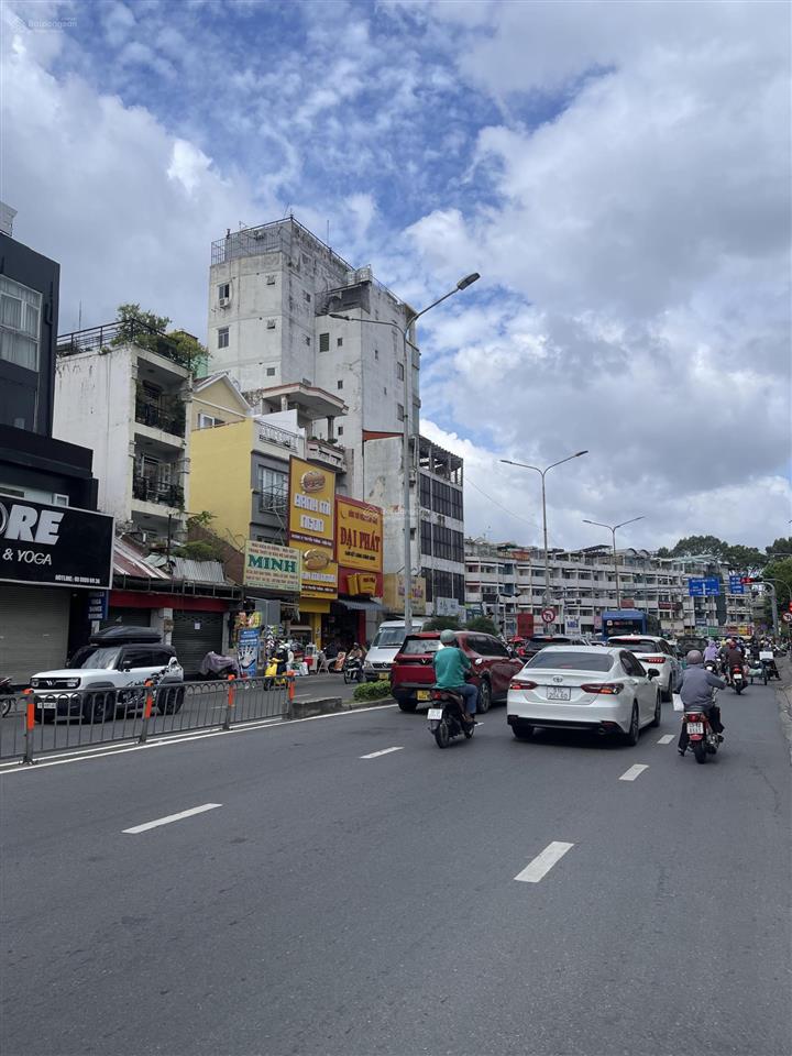 Bán nhà mt đặng văn bi  thủ đức (dt 8x50) nhà nát, thích xây tòa nhà mới, khu vực nhiều vp cty..