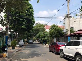 Bán nhà mặt tiền 106 đường 4, p. phước bình, q9 cũ  dt 4m x 26m  dtcn 88m2 hiện trạng cấp 4.