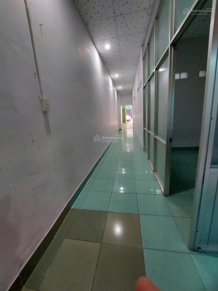 Bán nhà mặt tiền 106 đường 4, p. phước bình, q9 cũ  dt 4m x 26m  dtcn 88m2 hiện trạng cấp 4.