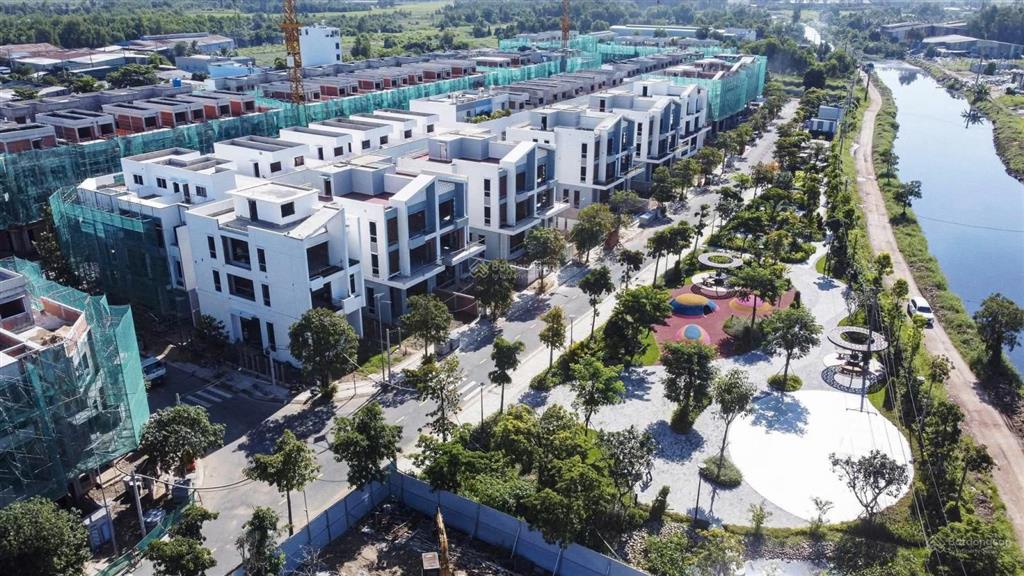 Duy nhất nhà phố meadow binh chanh chủ đầu tư gamuda land giá 8 tỷ