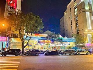 Bán khu đất 2mt quận 1, 660m², siêu hiếm, thích hợp xây cao tầng, giá 600 tỷ