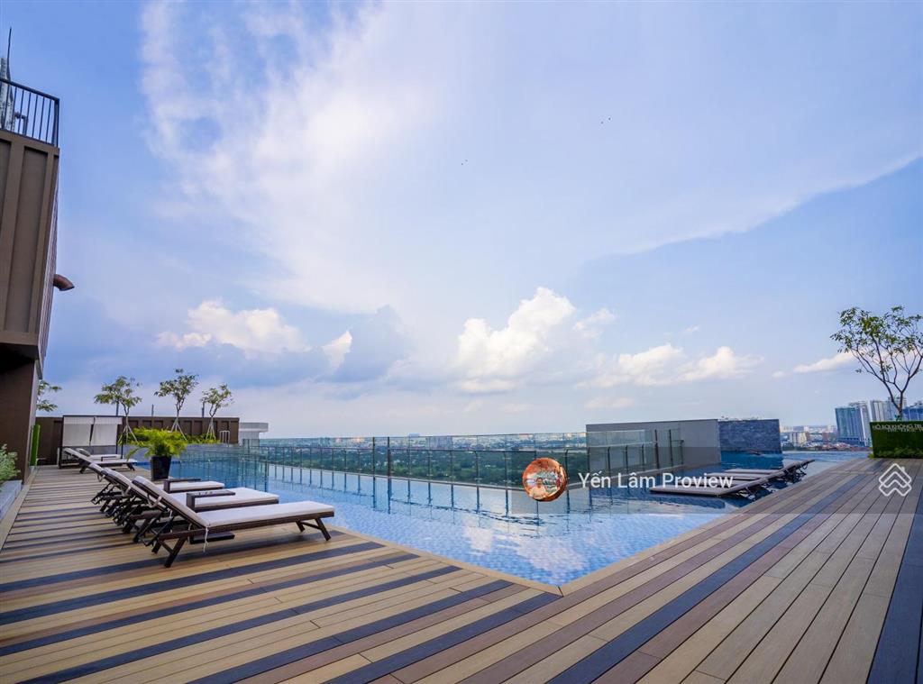 Bán hoặc cho thuê penthouse tại dedge thảo điền view sông gồm 5 phòng ngủ với diện tích 412m2