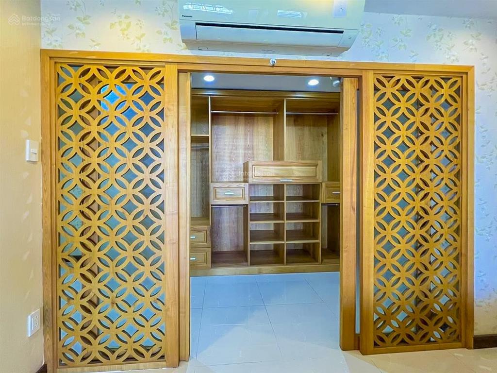 Bán căn hộ ghép tại tropic garden thảo điền gồm 4 phòng ngủ view đẹp với diện tích 176m2