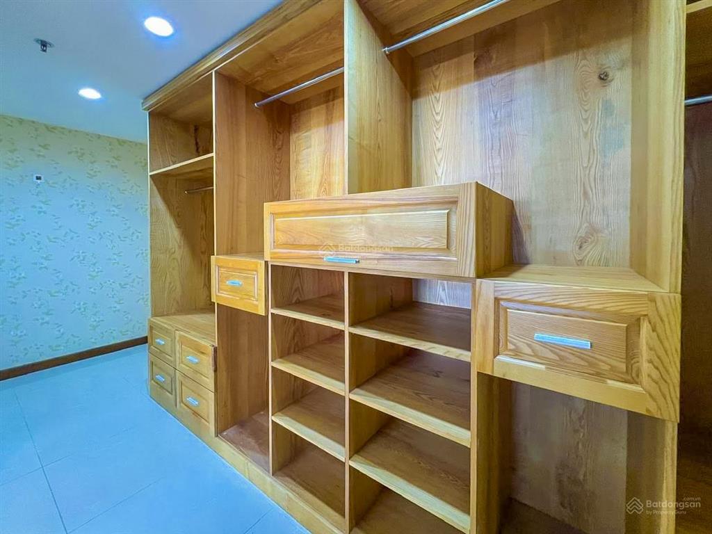 Bán căn hộ ghép tại tropic garden thảo điền gồm 4 phòng ngủ view đẹp với diện tích 176m2