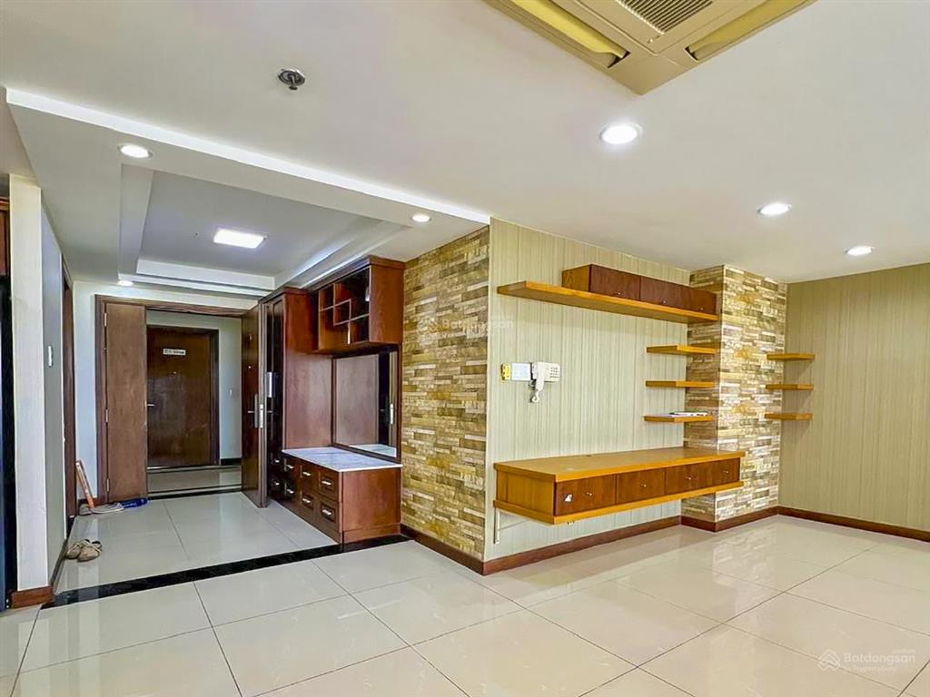 Bán căn hộ ghép tại tropic garden thảo điền gồm 4 phòng ngủ view đẹp với diện tích 176m2