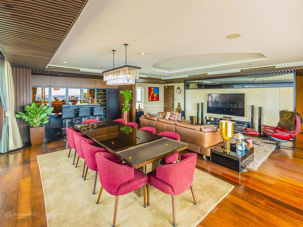 Bán căn penthouse tại diamond island dkc gồm 3 phòng ngủ view sông với diện tích 590m2