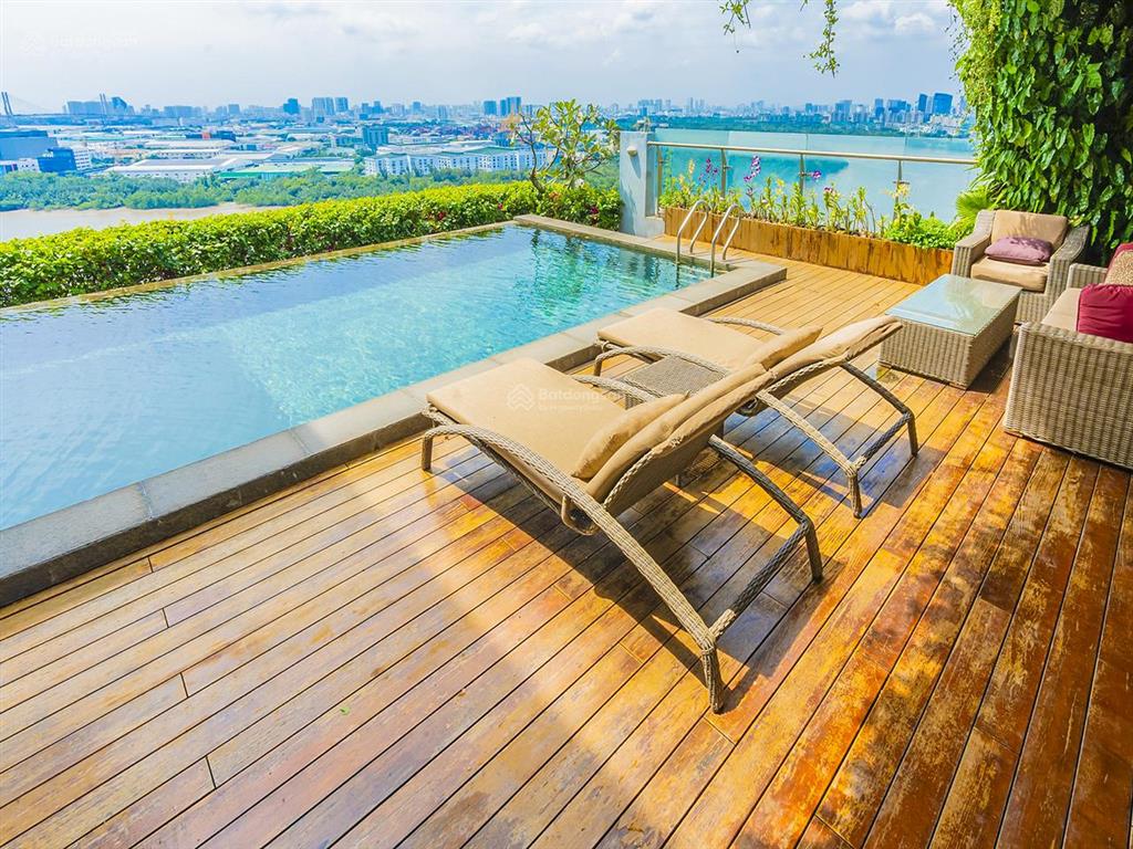 Bán căn penthouse tại diamond island dkc gồm 3 phòng ngủ view sông với diện tích 590m2