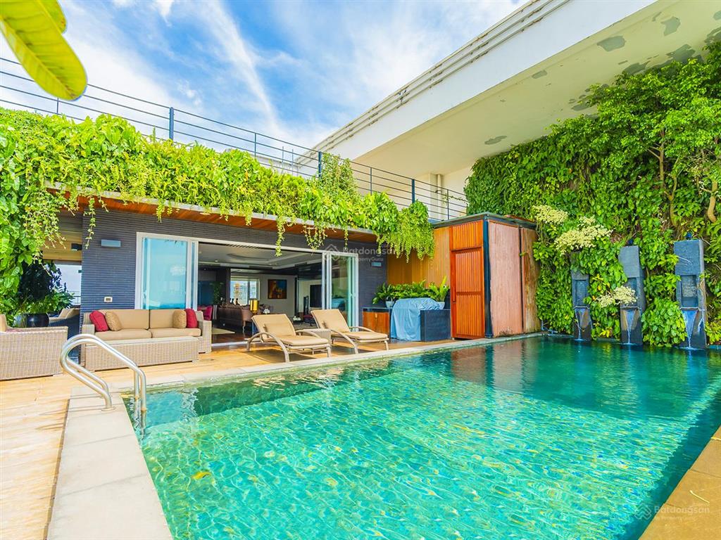Bán căn penthouse tại diamond island dkc gồm 3 phòng ngủ view sông với diện tích 590m2
