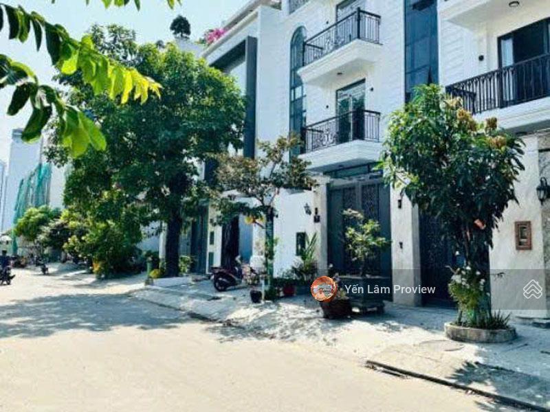 Bán villa nguyễn hoàng, q2  đối diện công viên, nhà mới 100%, 126m², 4 tầng