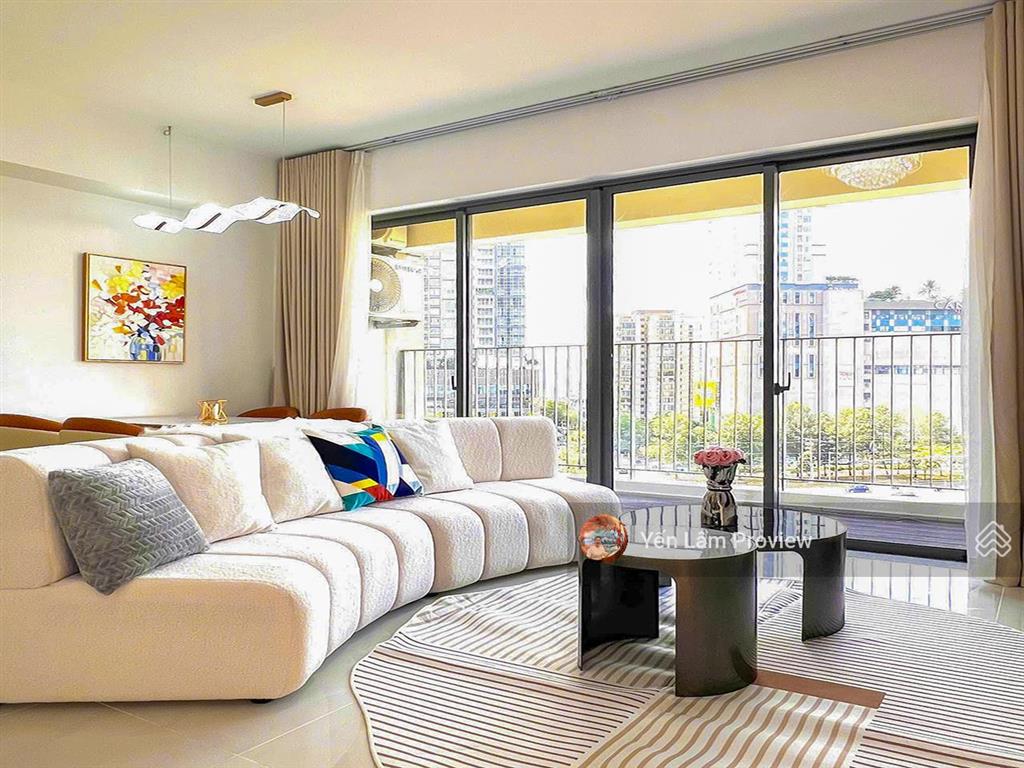 Căn hộ bán tại masteri an phú tầng thấp gồm 3 phòng ngủ view đẹp với diện tích 99m2