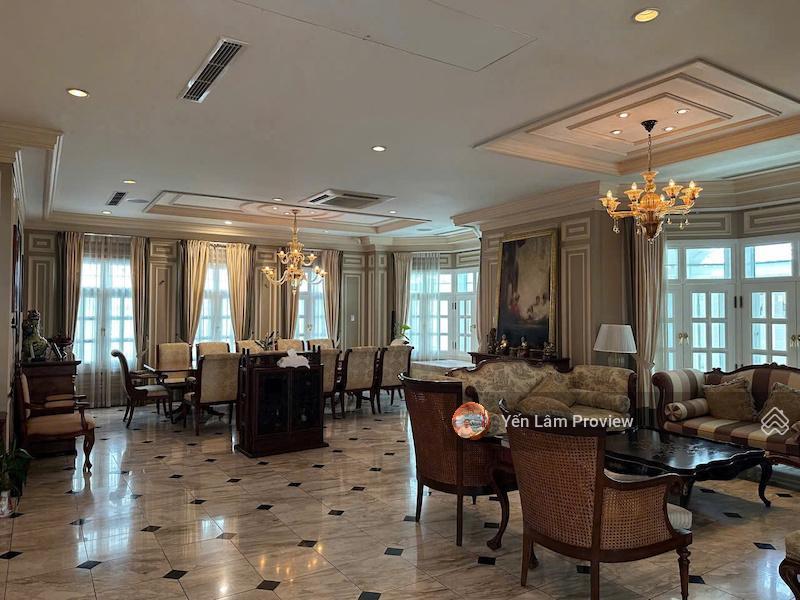 Bán biệt thự saigon pearl, căn góc 357m², 1 hầm + 3 lầu + áp mái, giá 300 tỷ