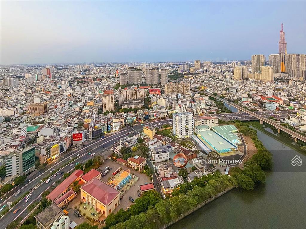 Căn hộ bán tại vinhomes golden river quận 1 tầng cao gồm 2 phòng ngủ diện tích 83m2