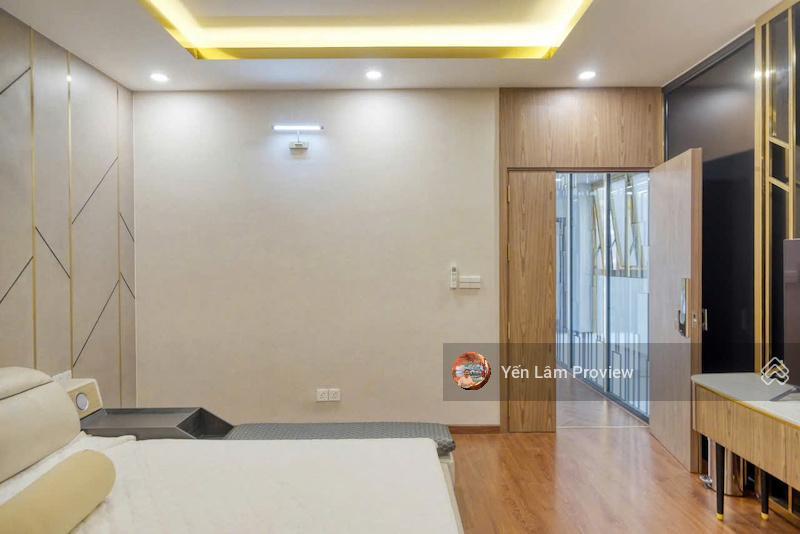 Bán penthouse vista verde, phan văn đáng, 306.5m2, 2 tầng, 4pn, giá 26 tỷ