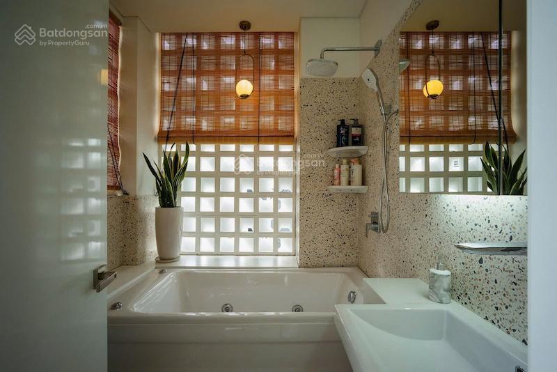 Bán căn góc bùi văn thêm phú nhuận, 5 tầng, 81,2 m², giá 24.5 tỷ