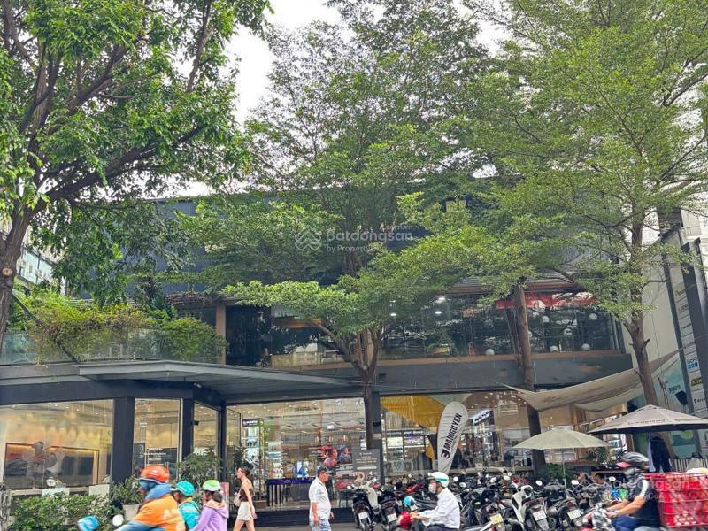 Bán nhà võ thị sáu q3, 580m², ngang 18m, phù hợp building khách sạn, giá tốt