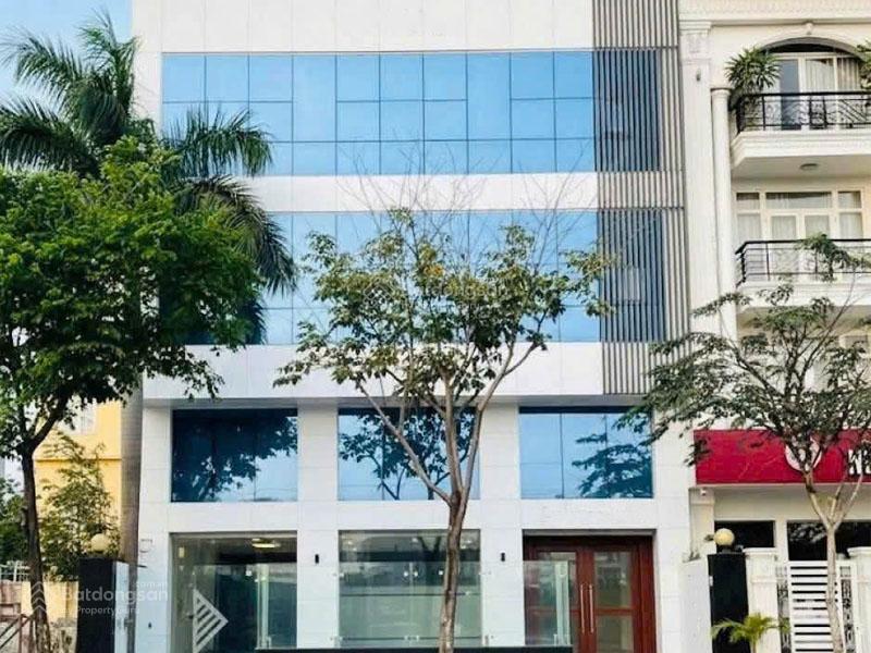 Bán tòa nhà đồng văn cống q2, 12x20m, 4 tầng, hđt 110tr/tháng, giá 65 tỷ