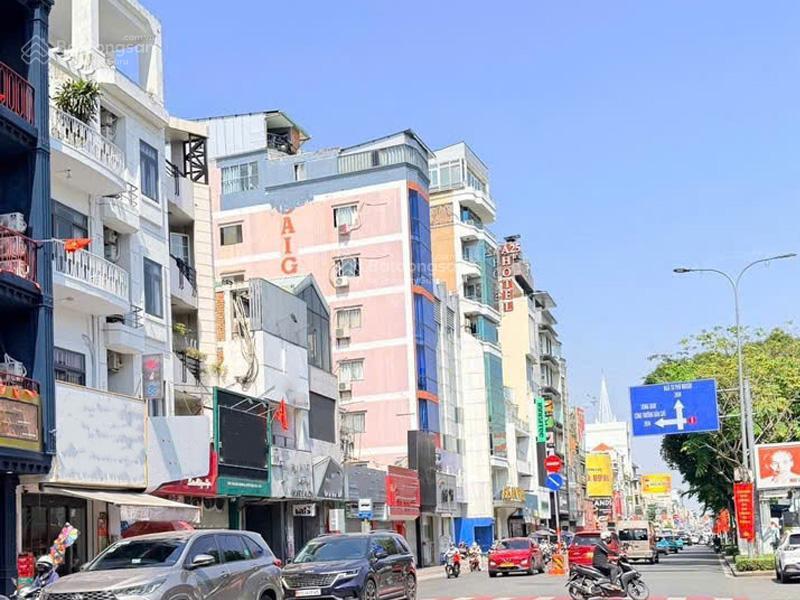 Bán building hai bà trưng q3, đối diện cv lê văn tám, 224,8 m2, có thang máy