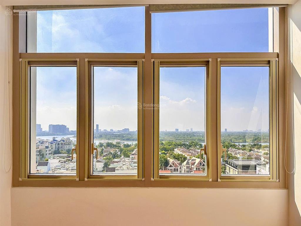Bán căn hộ tại the vista an phú gồm 3 phòng ngủ tầng thấp với diện tích 142m2