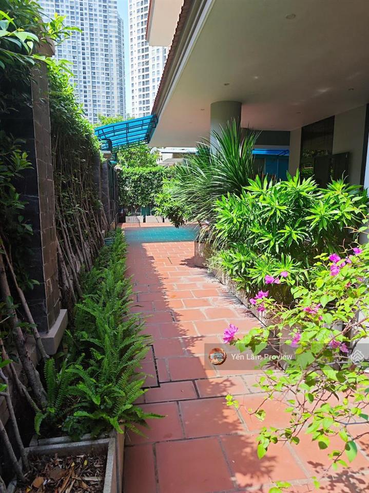 Bán biệt thự hẻm nguyễn ư dĩ, thảo điền, 340m2, ngang 19m, 2 tầng, 4pn, giá 80 tỷ