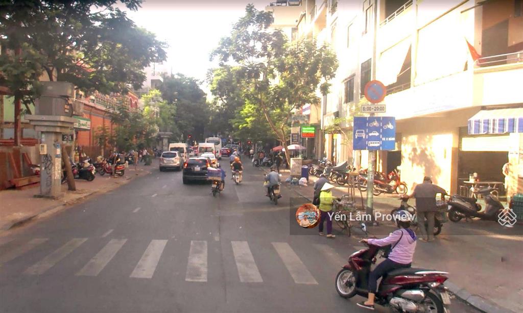 Bán khách sạn 3 sao mặt tiền lê thánh tôn, 146.5m2, hâm + 9 tầng, 48 phòng