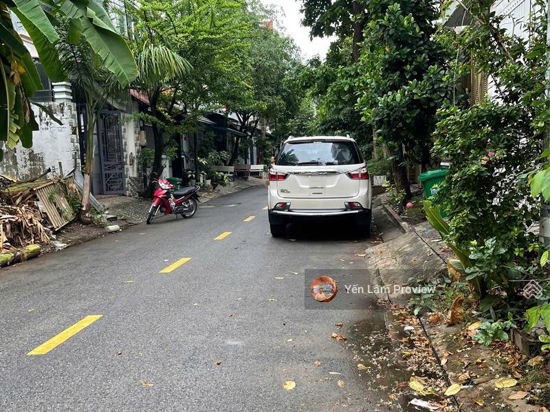 Bán lô đất đường 9a, an phú, khu vực được 1 hầm + 3 tầng, 5x20m đất, giá 25 tỷ