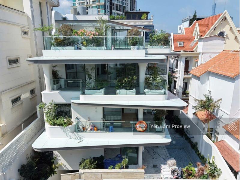 Bán biệt thự nguyễn văn hưởng, thảo điền, 446m2, ngang 17.5m, 3 tầng, 250 tỷ