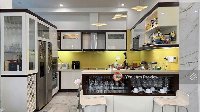 Bán biệt thự đường 17 an phú, tp. thủ đức, 200m², hầm 2 tầng, giá 75 tỷ