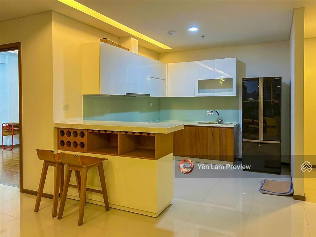Bán căn hộ tại thảo điền pearl 3 phòng ngủ làm thành 2pn view đẹp có diện tích 134m²