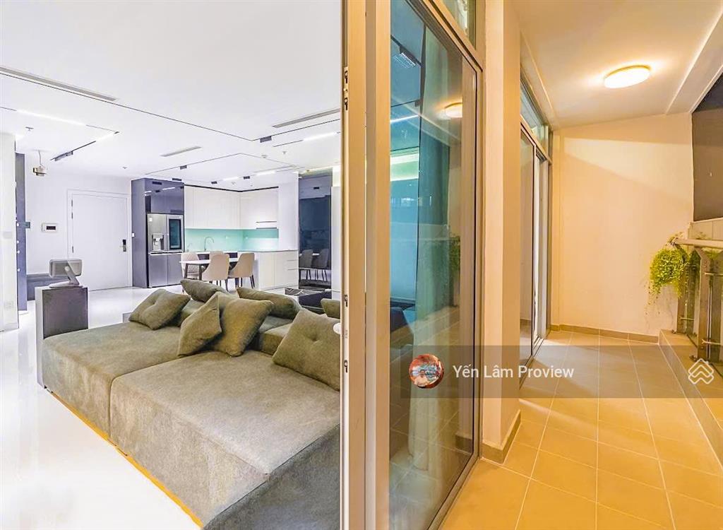 Căn hộ bán tại vinhomes central park gồm 3 phòng ngủ tầng cao view đẹp với diện tích 123m2