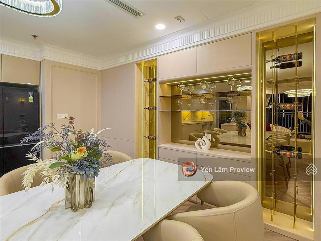 Căn hộ bán tại vinhomes central park vhcp gồm 4 phòng ngủ tầng thấp view đẹp với diện tích 150m2
