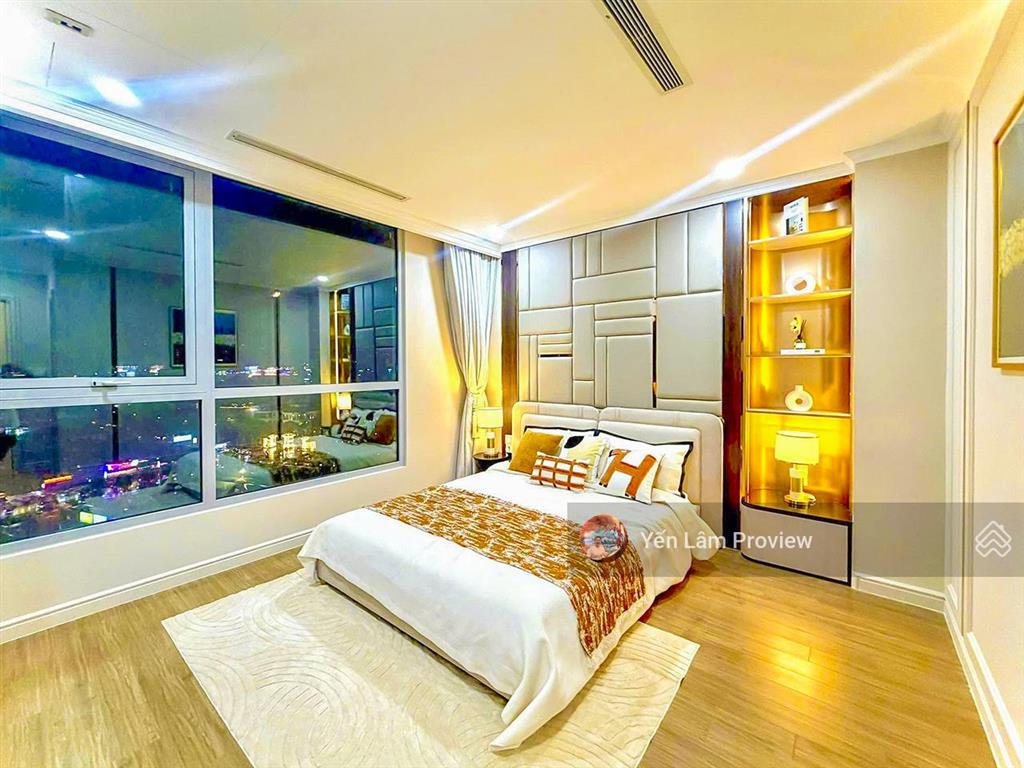 Căn hộ bán tại vinhomes central park vhcp gồm 4 phòng ngủ tầng thấp view đẹp với diện tích 150m2