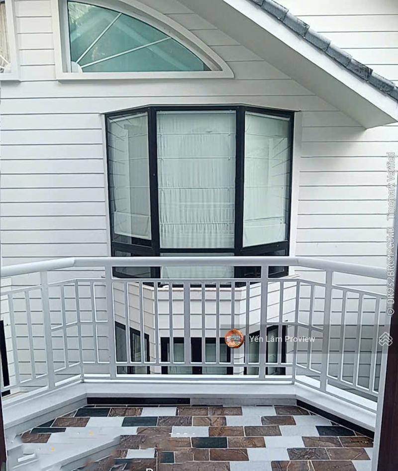 Cho thuê biệt thự căn góc saigon pearl, diện tích 10x21m, có thang máy, nhà mới tinh