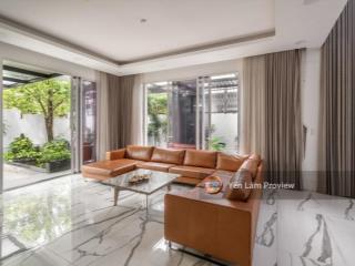 Cho thuê biệt thự thảo điền, 10x20m, 3 tầng, 5pn, sân vườn đẹp, nhà hoàn thiện