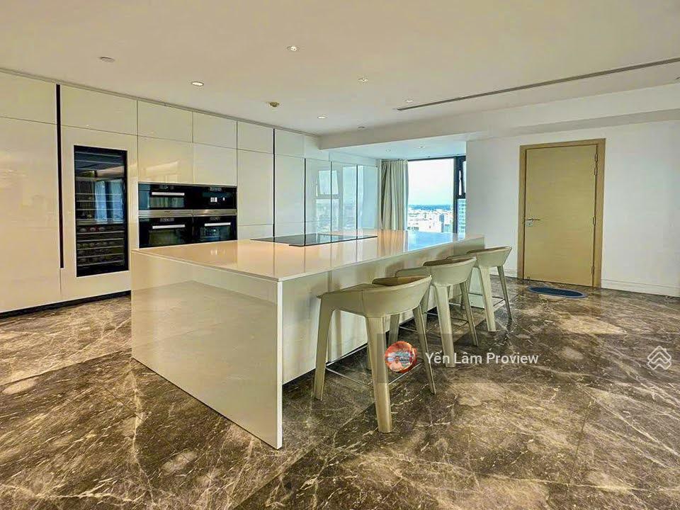 Cần bán penthouse tại gateway thảo điền gồm 4 phòng ngủ view sông với diện tích 585m2