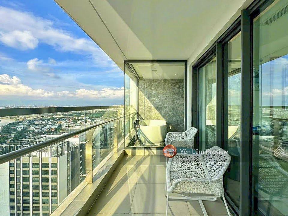 Cần bán penthouse tại gateway thảo điền gồm 4 phòng ngủ view sông với diện tích 585m2