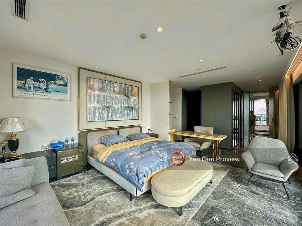 Cần bán penthouse tại gateway thảo điền gồm 4 phòng ngủ view sông với diện tích 585m2