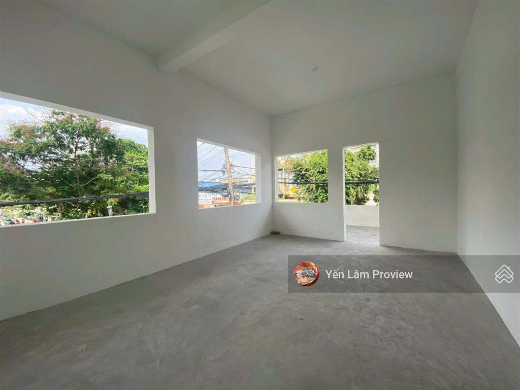 Cho thuê gấp nhà mặt phố đoàn hữu trưng, 125 triệu, 525 m2, 6 phòng lớn, không nội thất