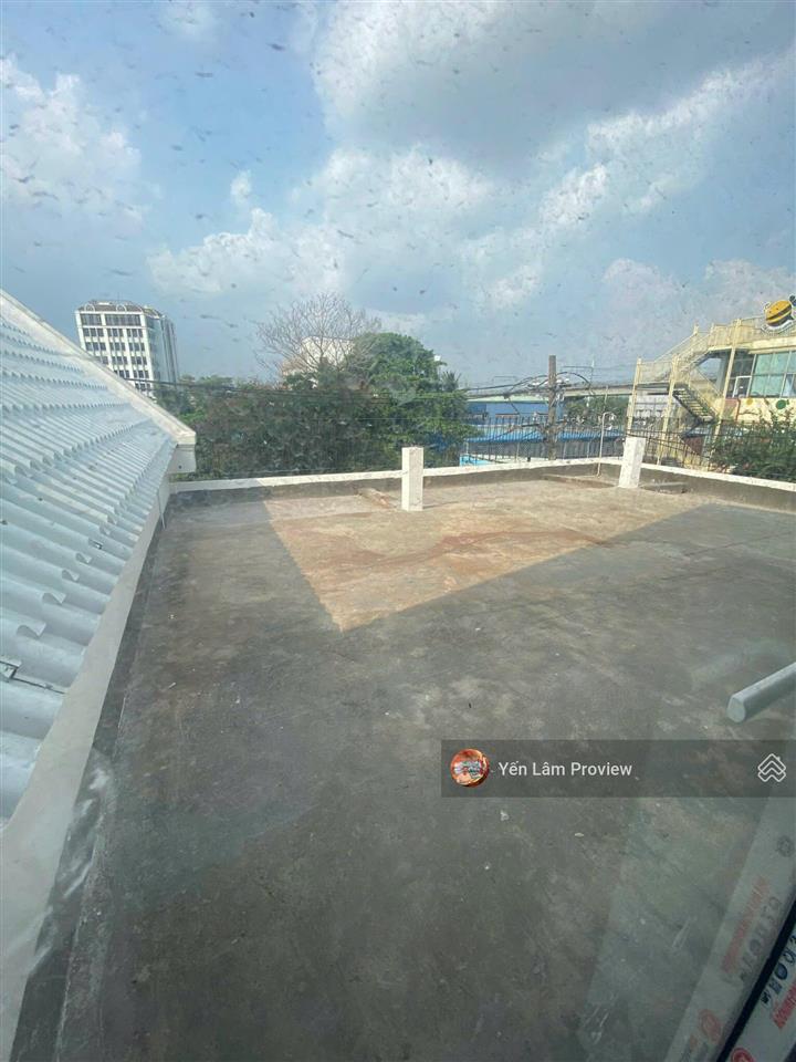 Cho thuê gấp nhà mặt phố đoàn hữu trưng, 125 triệu, 525 m2, 6 phòng lớn, không nội thất