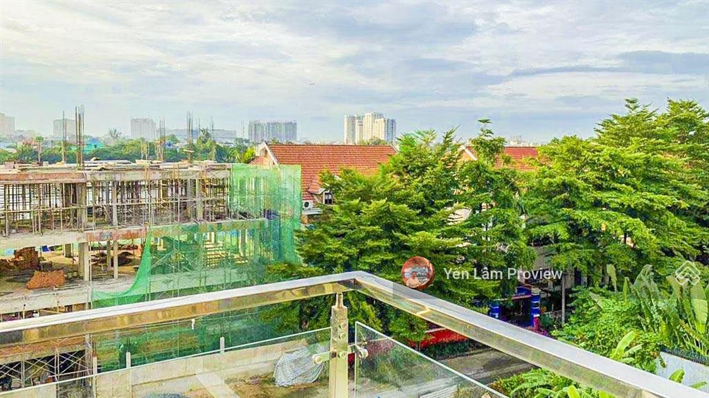 Cho thuê biệt thự thảo điền, 388m2, ngang 20m, hầm + 4 tầng, giá 197 triệu/th