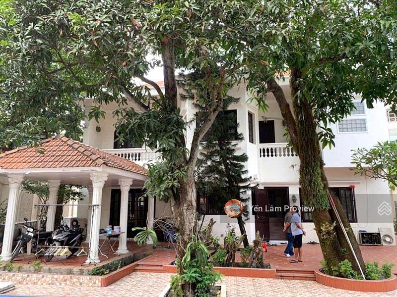 Bán biệt thự đất lớn thủ đức, 715m2, khu dân trí cao, đất lớn giá 70 tỷ