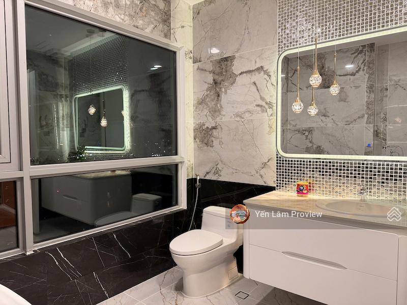 Bán penthouse vinhomes central park tòa c2 căn góc 3pn, 150m2, giá cực sốc